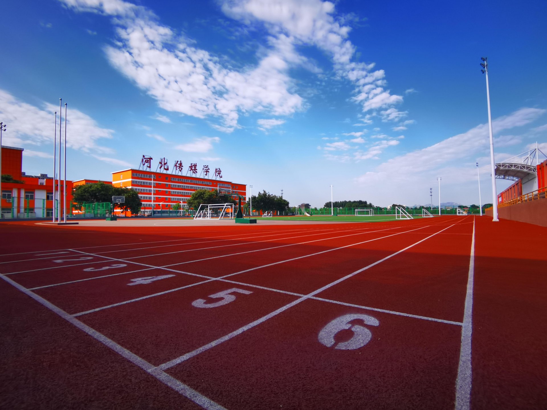 鹿泉校区校园风光